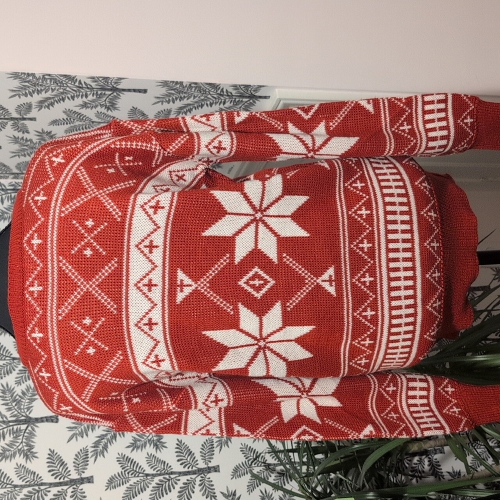 POL Red and White Patterned Women's Sweater - Picture 5 of 5